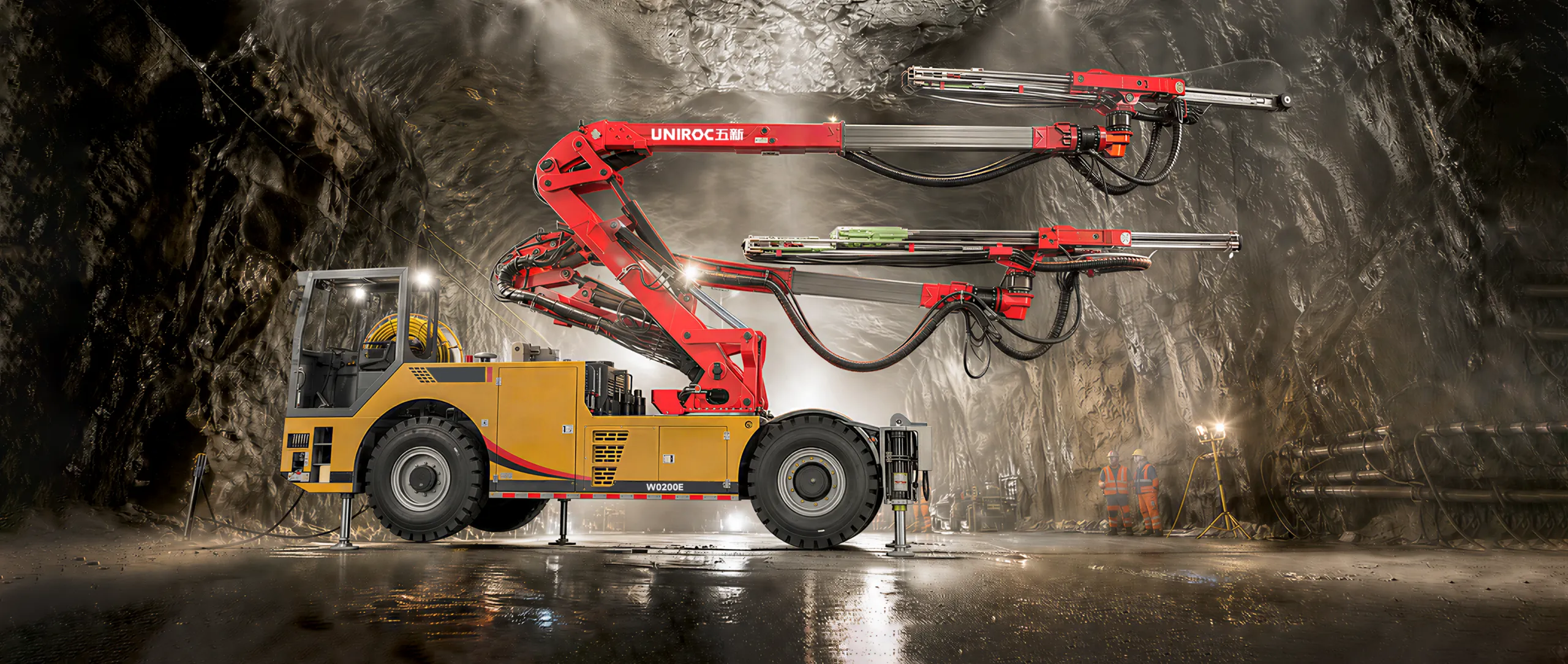 Multi-boom drilling equipment operating inside a tunnel
